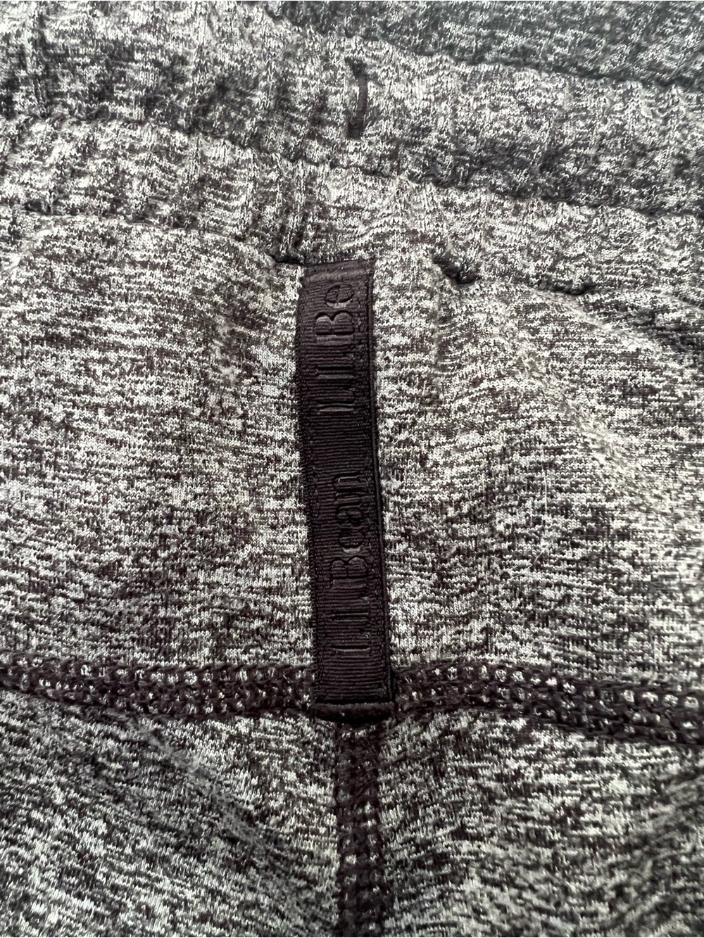 Super Soft L.L. Bean Heathered Charcoal Women's Active Shorts Elastic Waist - Picture 4 of 7